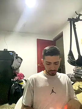 Jestebanano online show from 01-06-26, 03:32