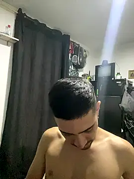 Jestebanano online show from 12-18-25, 05:12