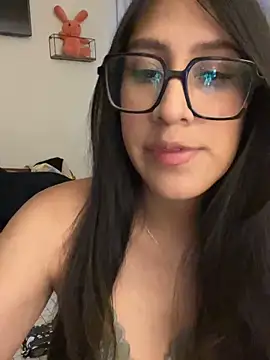 AleFantasy0001 online show from 11-15-25, 04:27