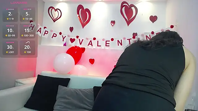 Snapshot of Melodi_Roux chatting on 02-15-26, 01:10 Melodi Roux online show from 02-15-26, 01:10