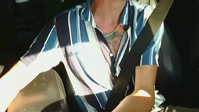 Snapshot of Slammyboy chatting on 09-22-25, 06:30 Slammyboy online show from 09-22-25, 06:30