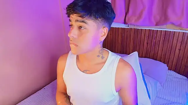 kiing azahell online show from 12-16-25, 02:49