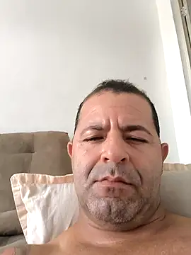 Snapshot of Marciogrei chatting on 02-21-26, 05:59 Marciogrei online show from 02-21-26, 05:59