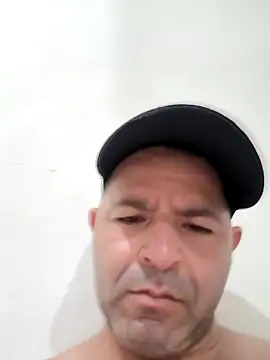 Snapshot of Marciogrei chatting on 10-29-25, 07:13 Marciogrei online show from 10-29-25, 07:13