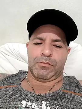 Snapshot of Marciogrei chatting on 11-26-25, 09:37 Marciogrei online show from 11-26-25, 09:37