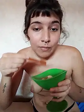 Cloeegoth online show from 03-05-25, 06:12