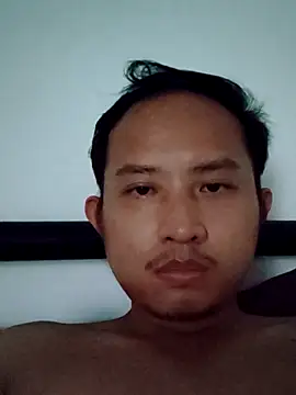 Snapshot of Virzcov chatting on 05-26-26, 10:13 Virzcov online show from 05-26-26, 10:13