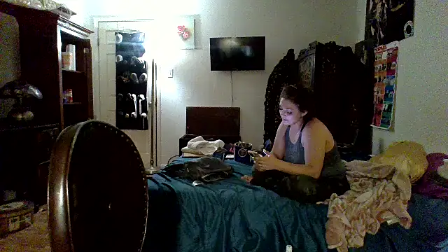 sophiarica online show from 04-01-26, 06:26