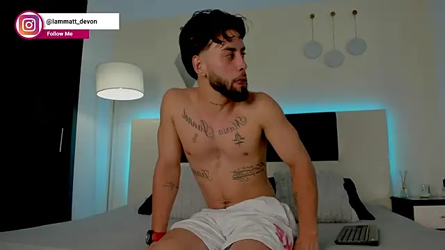 MattDevon online show from 12-23-25, 04:23