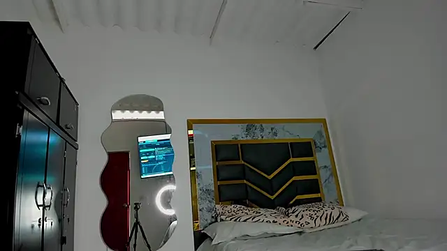 MattDevon online show from 10-31-25, 09:11