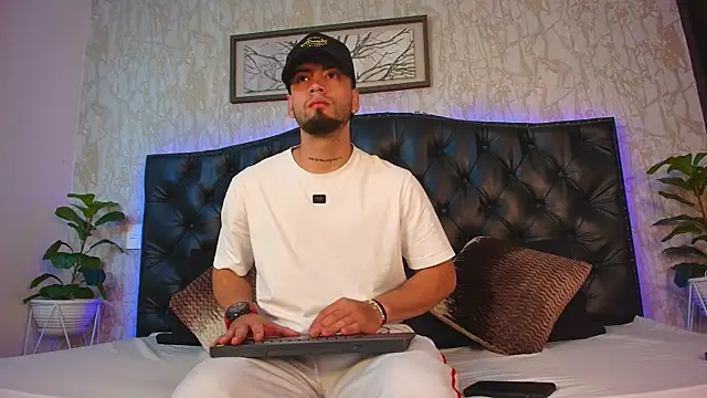 MattDevon online show from 03-03-26, 05:03