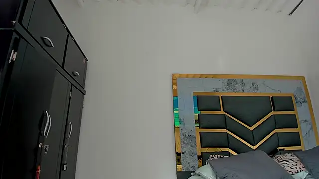 MattDevon online show from 09-08-25, 07:57