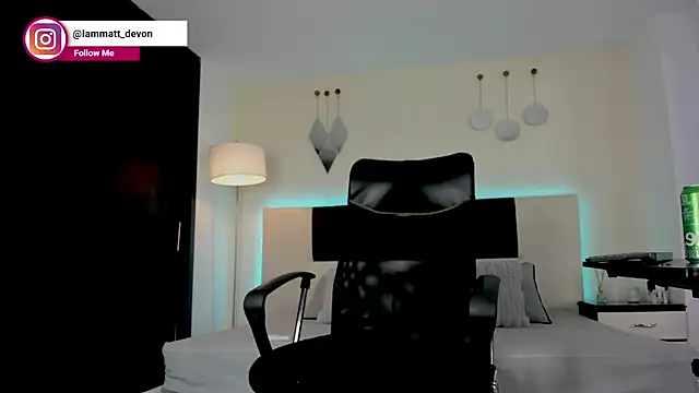 MattDevon online show from 12-02-25, 04:47