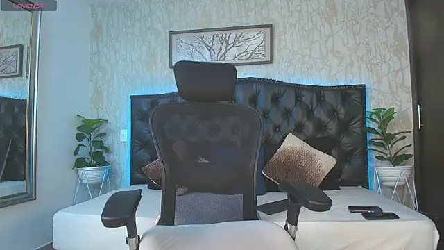 MattDevon online show from 02-11-26, 03:28