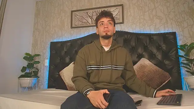 MattDevon online show from 02-15-26, 04:24