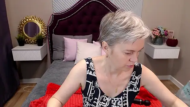 Snapshot of Cutie_Erikaa1 chatting on 10-25-25, 02:22 Cutie Erikaa1 online show from 10-25-25, 02:22