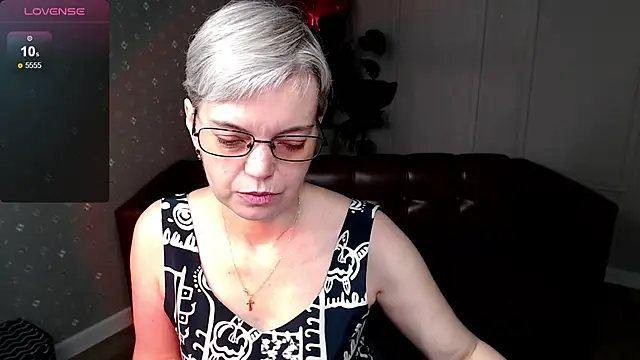 Snapshot of Cutie_Erikaa1 chatting on 05-05-26, 02:14 Cutie Erikaa1 online show from 05-05-26, 02:14