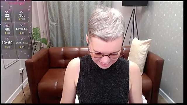 Snapshot of Cutie_Erikaa1 chatting on 11-18-25, 02:27 Cutie Erikaa1 online show from 11-18-25, 02:27