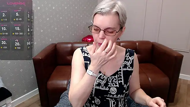 Cutie Erikaa1 online show from 03-21-26, 02:24