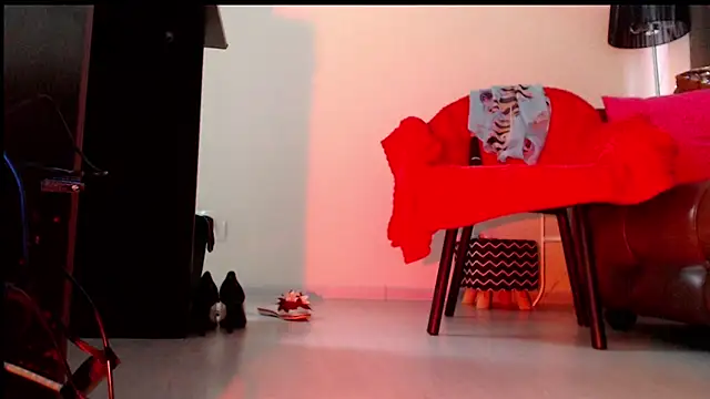 Cutie Erikaa1 online show from 03-13-25, 05:54
