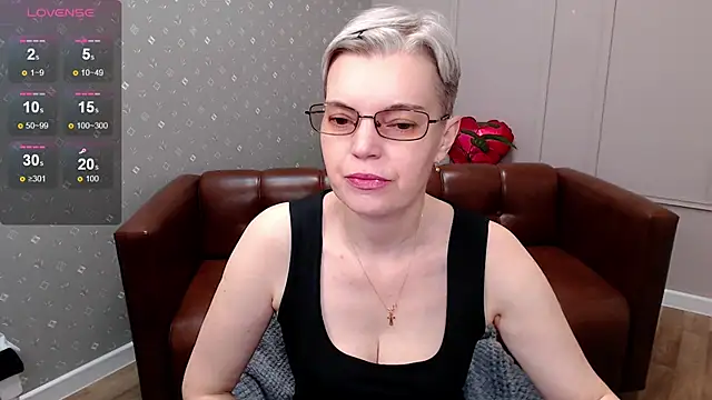 Cutie Erikaa1 online show from 03-30-26, 02:13