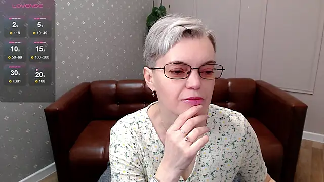 Cutie Erikaa1 online show from 04-02-26, 02:19