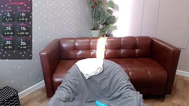 Snapshot of Cutie_Erikaa1 chatting on 05-02-26, 02:17 Cutie Erikaa1 online show from 05-02-26, 02:17