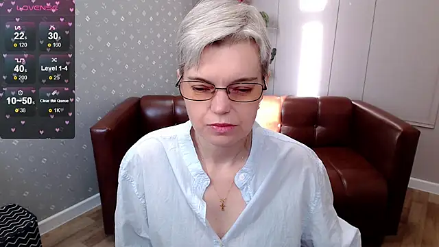 Snapshot of Cutie_Erikaa1 chatting on 05-04-26, 02:04 Cutie Erikaa1 online show from 05-04-26, 02:04