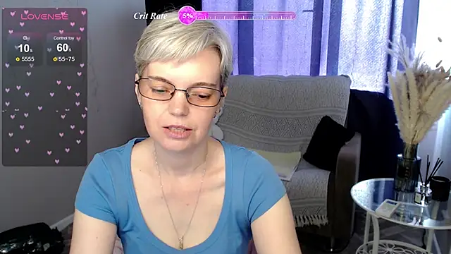 Snapshot of Cutie_Erikaa1 chatting on 05-26-26, 02:20 Cutie Erikaa1 online show from 05-26-26, 02:20