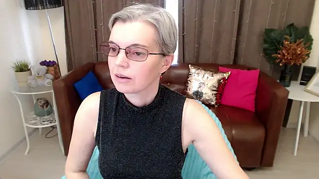 Cutie Erikaa1 online show from 02-26-25, 05:57