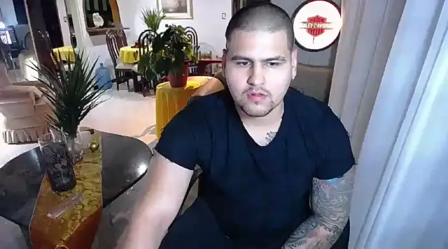 Snapshot of pitbullveryhot chatting on 02-09-25, 04:57 pitbullveryhot online show from 02-09-25, 04:57