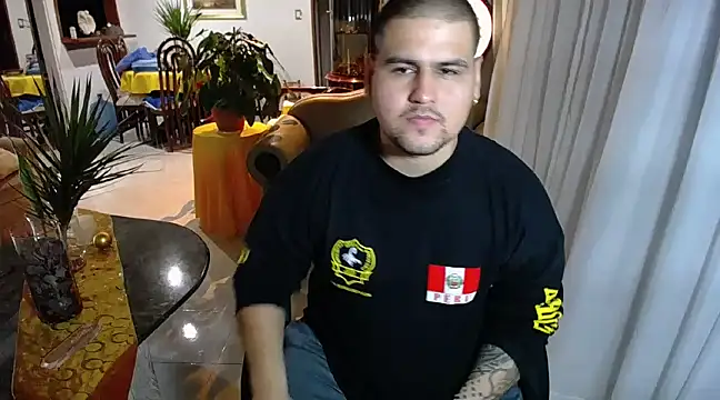 Snapshot of pitbullveryhot chatting on 02-10-25, 06:53 pitbullveryhot online show from 02-10-25, 06:53