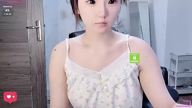 momo-5952 online show from 07-22-26, 07:10