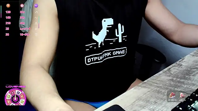 Snapshot of 0066top chatting on 02-21-25, 03:43 0066top online show from 02-21-25, 03:43
