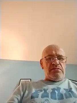 geilerschwanz64 online show from 11-04-25, 10:41