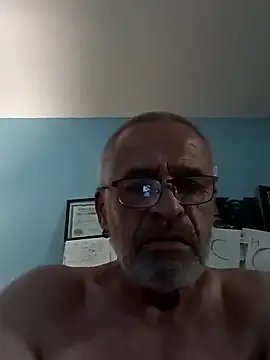 Snapshot of geilerschwanz64 chatting on 03-21-25, 09:34 geilerschwanz64 online show from 03-21-25, 09:34