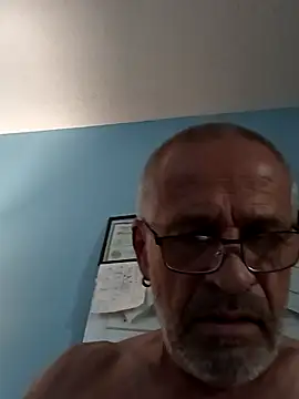 Snapshot of geilerschwanz64 chatting on 03-14-25, 06:42 geilerschwanz64 online show from 03-14-25, 06:42