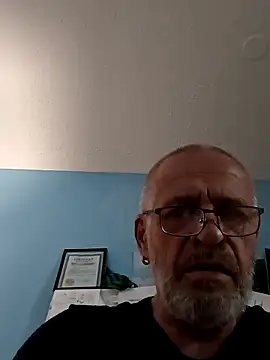Snapshot of geilerschwanz64 chatting on 03-09-25, 03:16 geilerschwanz64 online show from 03-09-25, 03:16