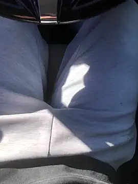 CrazyBoy95 online show from 11-04-25, 11:58