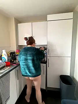 Snapshot of Tallulah-mae-xoxox chatting on 11-15-25, 11:36 Tallulah-mae-xoxox online show from 11-15-25, 11:36