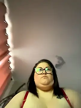 Snapshot of Tallulah-mae-xoxox chatting on 01-15-26, 11:24 Tallulah-mae-xoxox online show from 01-15-26, 11:24