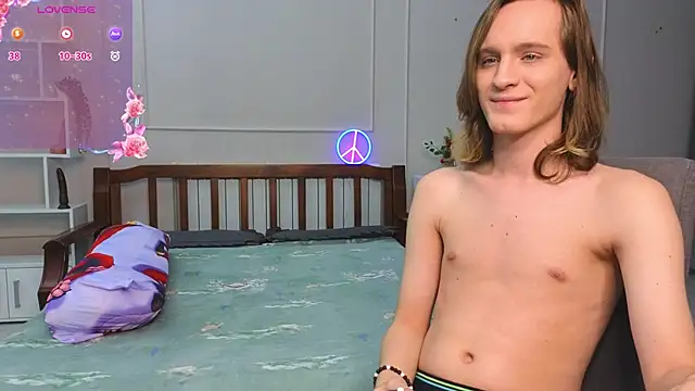 nikompell online show from 12-30-24, 02:09