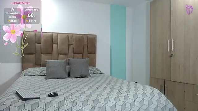 aleejhandraa online show from 11-11-25, 09:31