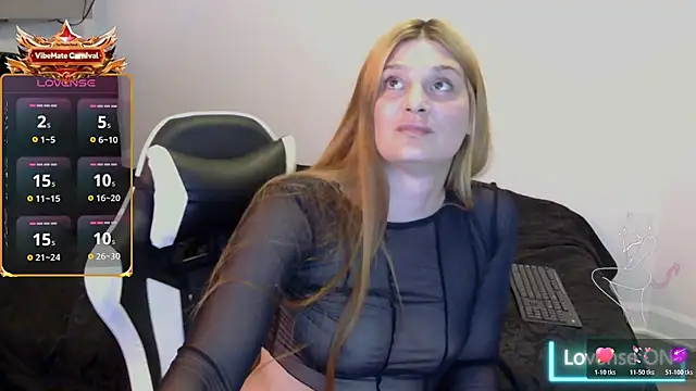 Snapshot of RubyLaStar chatting on 07-10-26, 11:49 RubyLaStar online show from 07-10-26, 11:49