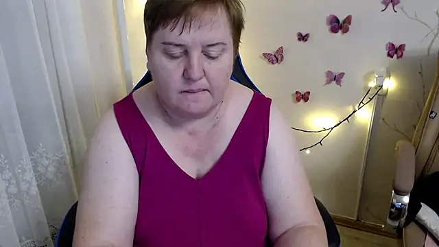 Snapshot of Limonka-Fire chatting on 03-08-25, 07:42 Limonka-Fire online show from 03-08-25, 07:42