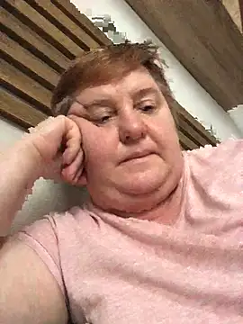 Snapshot of Limonka-Fire chatting on 02-06-25, 10:14 Limonka-Fire online show from 02-06-25, 10:14