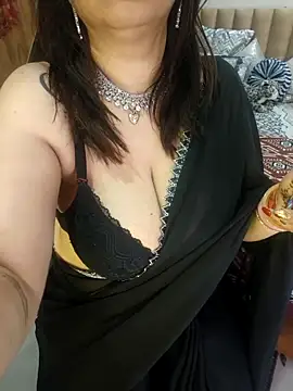 Snapshot of Archi-07 chatting on 02-12-26, 07:41 Archi-07 online show from 02-12-26, 07:41