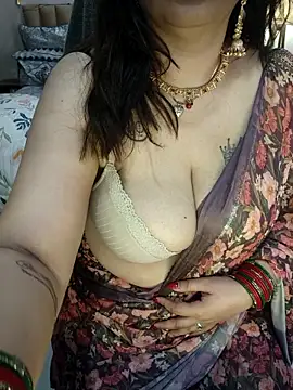 Snapshot of Archi-07 chatting on 02-16-26, 09:52 Archi-07 online show from 02-16-26, 09:52