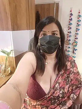 Snapshot of Archi-07 chatting on 02-02-26, 05:45 Archi-07 online show from 02-02-26, 05:45