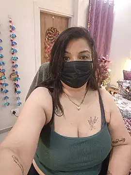 Snapshot of Archi-07 chatting on 02-08-26, 08:28 Archi-07 online show from 02-08-26, 08:28